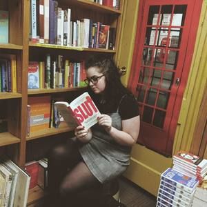 Meet your Posher, Em